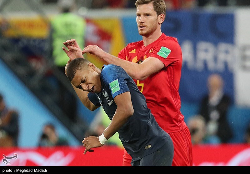 梅西首战戴帽！巴西总统调侃：我曾想要不要为巴西队签下梅西
